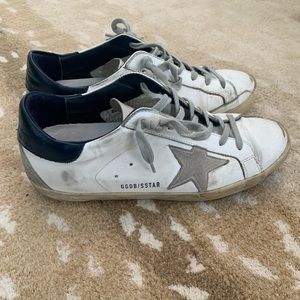 Golden Goose Superstar’s size 39